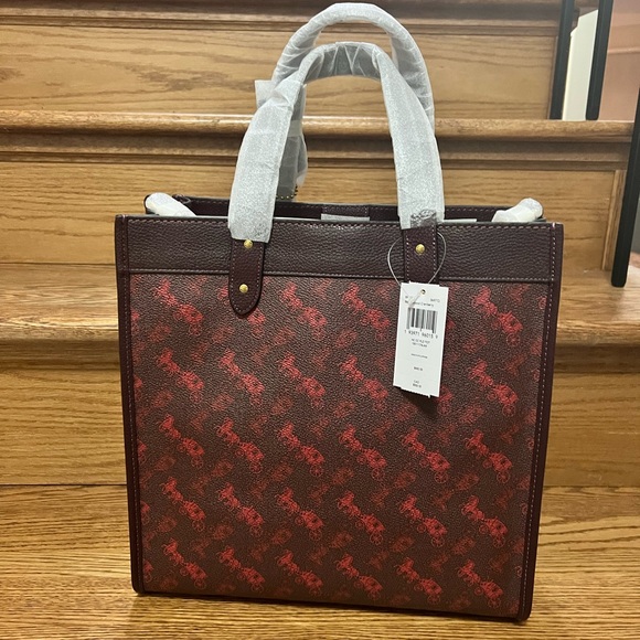 BNWT Coach field tote with horse and carriage - Picture 2 of 8